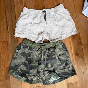 Camo and Beige Shorts Patagonia and North Face